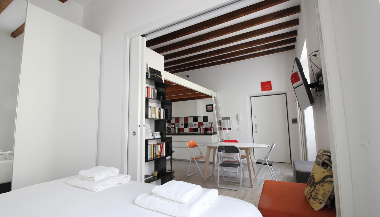 Italianway-Canonica 34 Mailand Exterior foto